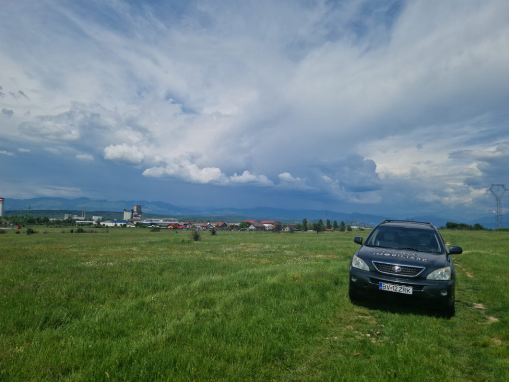 Vânzare teren extravilan, suprafață 7.000 mp, situat în Tg Jiu, str. Ciocârlau