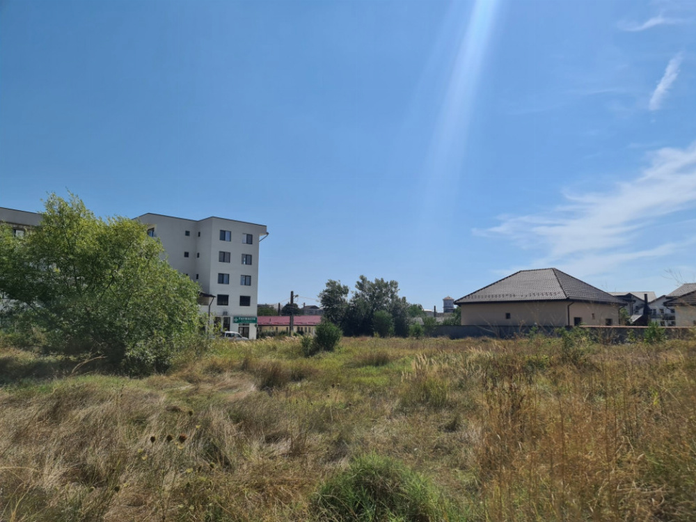 Vânzare teren intravilan situat în Târgu Jiu, strada Bicaz