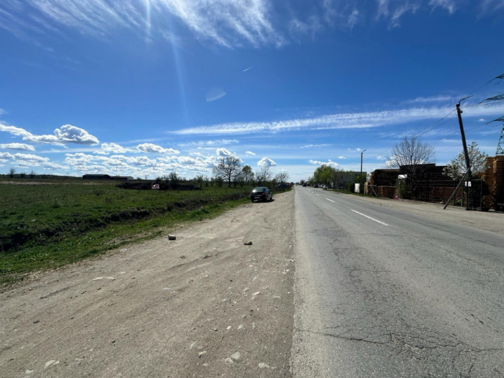 Închiriere teren intravilan situat în Târgu Jiu - strada Narciselor