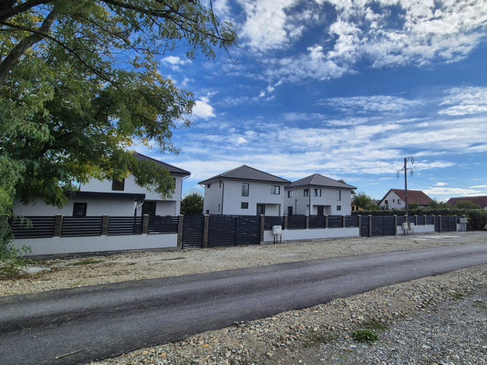 Vânzare vilă P+1 *nouă* - la cheie - Târgu Jiu - zona Dedeman