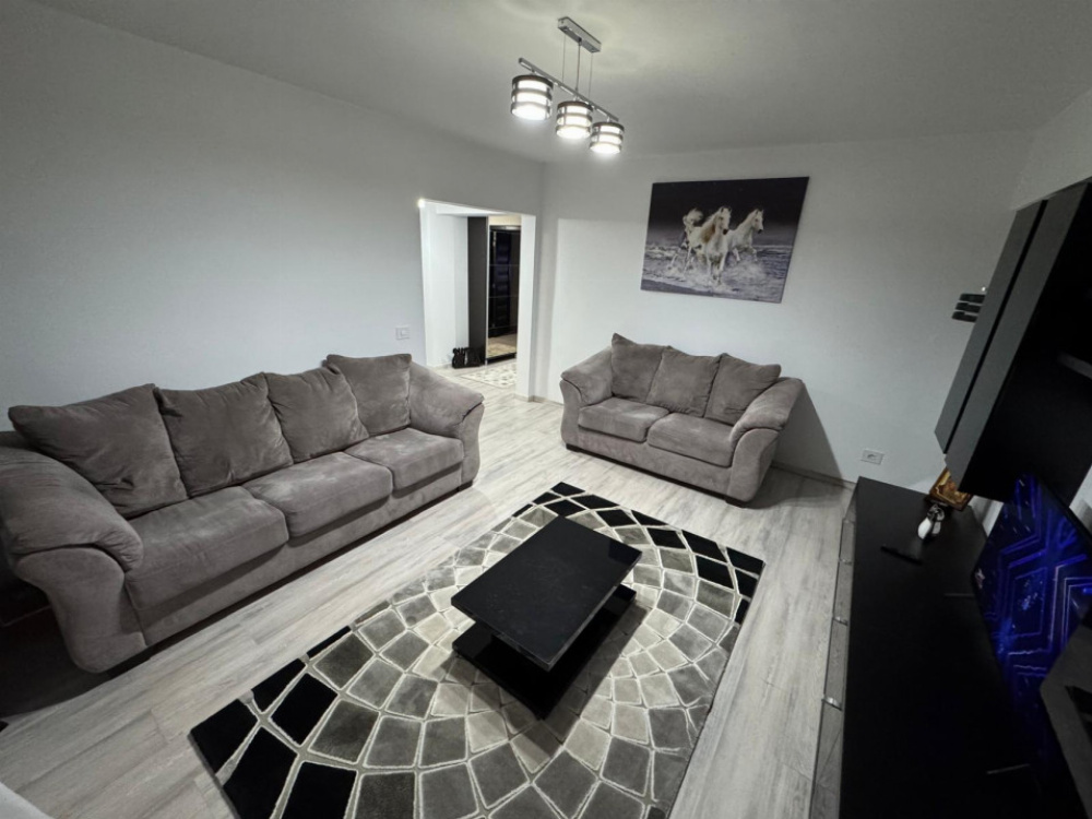 Vânzare apartament 3 camere ULTRACENTRAL - Strada Alexandru Vlahuță