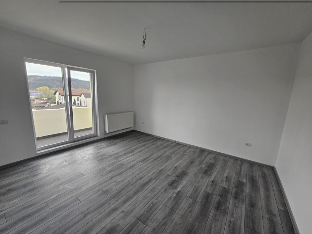 Vânzare apartament 2 camere, etaj 2 - 62 mp, bloc *NOU*, zona Șișești