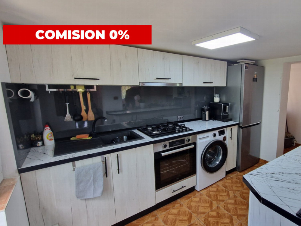 Casă cu teren generos, în mijlocul naturii – Barza, Dănești