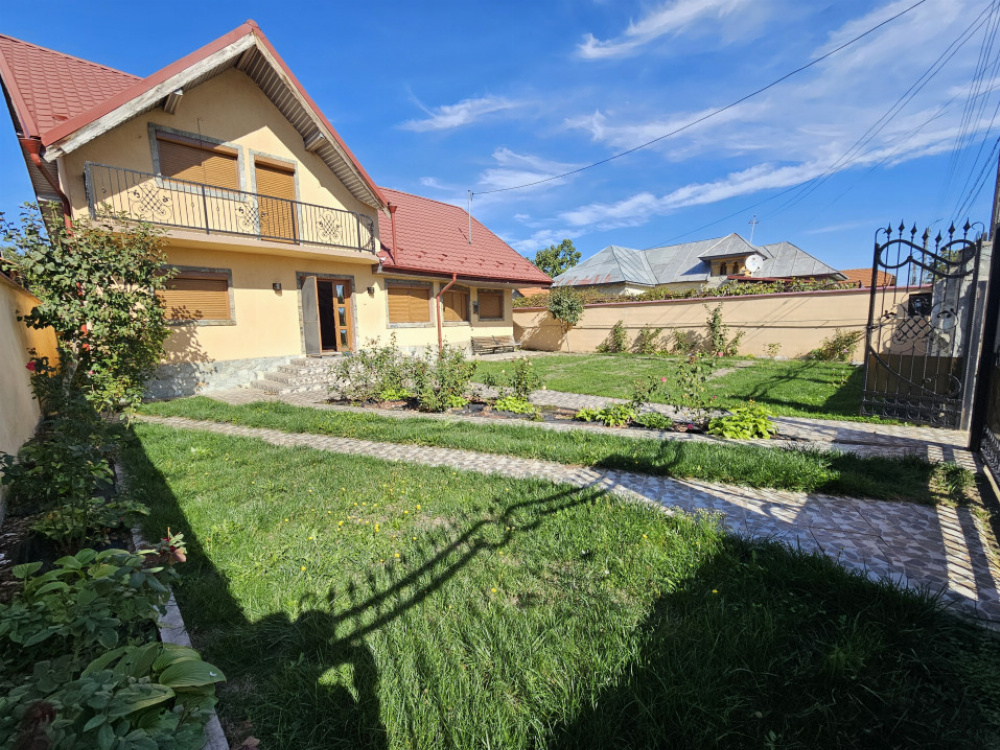 Vânzare casă P+M situată în Bălești, sat Ceauru - 8 km de Târgu Jiu