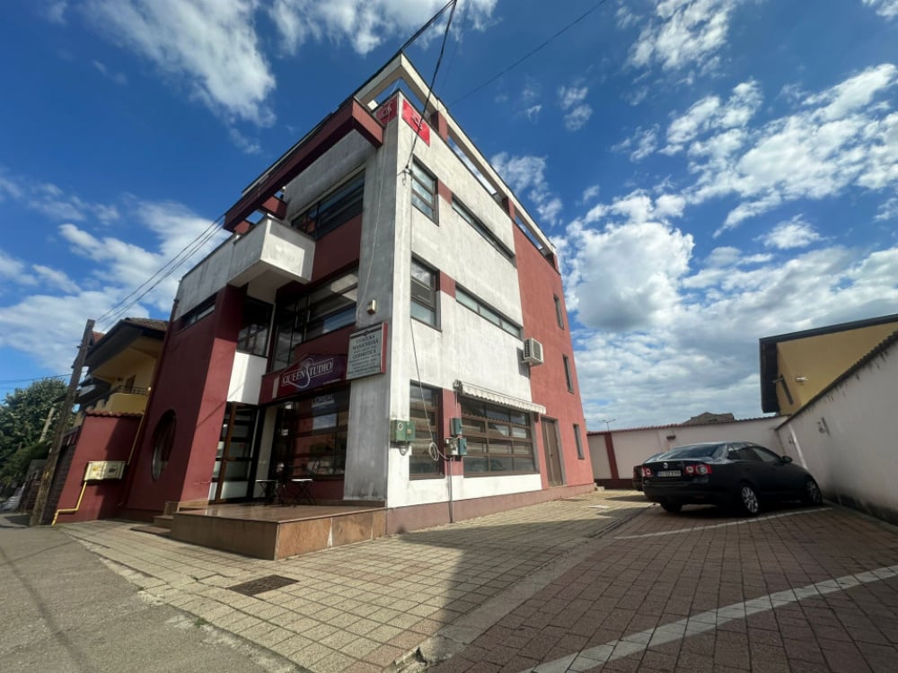 Vânzare clădire multifuncțională P+2+Terasă - strada Mihail Sadoveanu