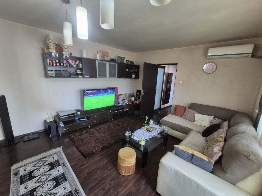 Vânzare apartament 3 camere, situat ULTRACENTRAL, strada Unirii 