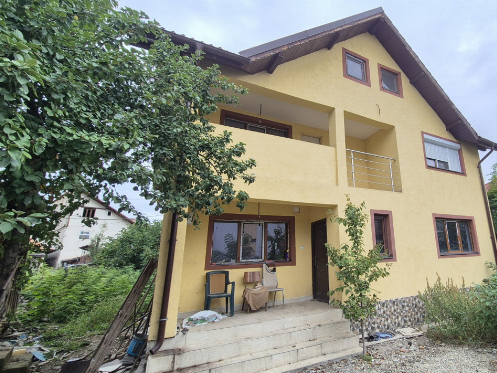 Închiriere imobil P+1, situat în zonă centrală - Aleea Zorilor