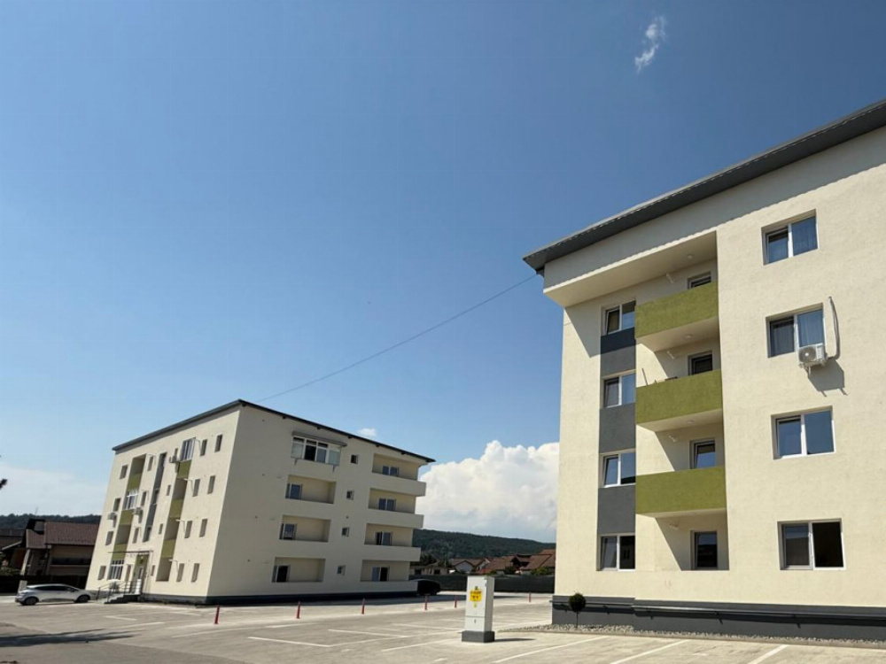 Vânzare apartament 2 camere - 58 mp - etaj 2 - bloc nou - zona Șișești