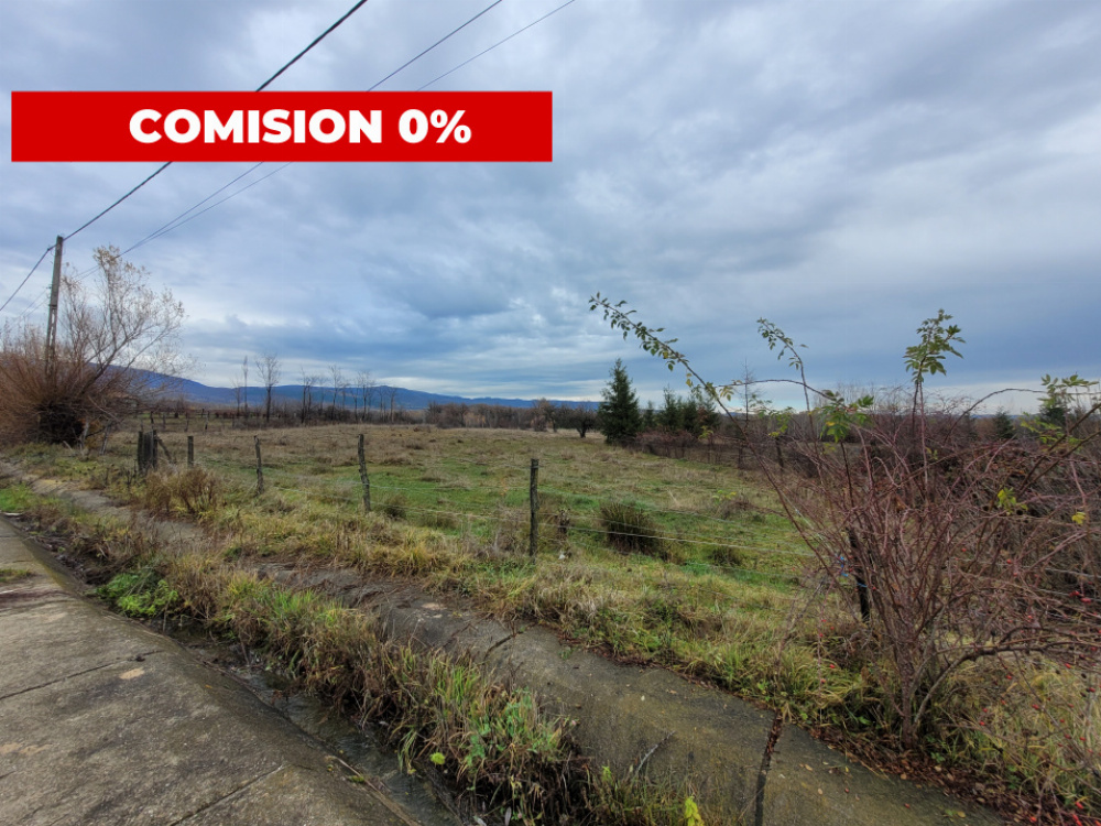 Vânzare teren 5000 mp, în comuna Crasna - sat Aninișul din Deal