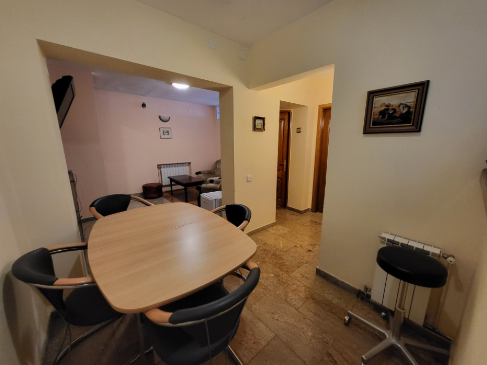 Apartament de vânzare 2 camere transformat în 3, etaj 3 – Str. Brândușei