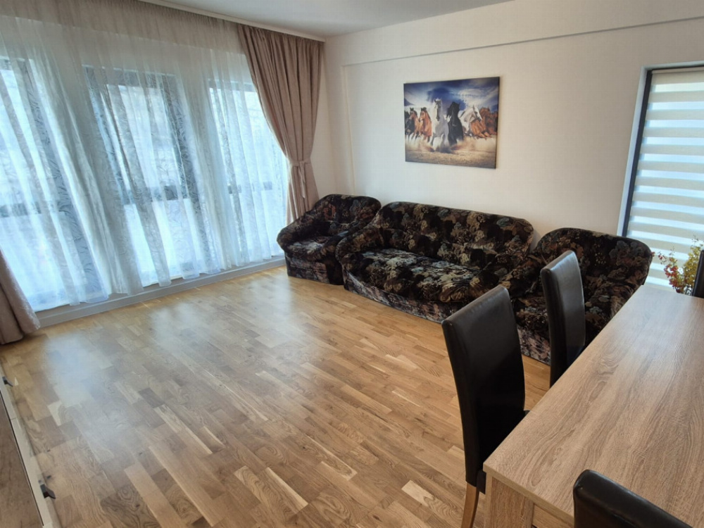 Apartament 2 camere, et.1,  prima închiriere – Bulevardul Republicii