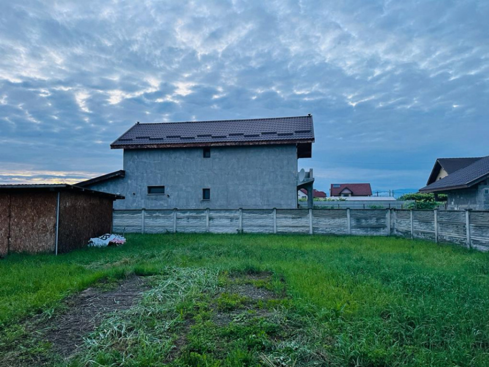 Vânzare teren intravilan, situat în Târgu Jiu, strada Ana Ipătescu
