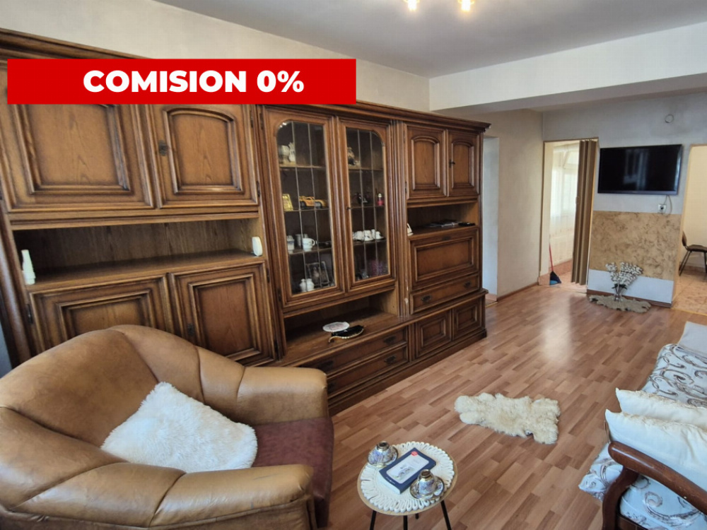 Vânzare apartament 3 camere, zonă centrală, strada Nicolae Bălcescu